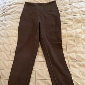 Tek Gear DryTek Capri Leggings (S)